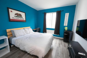 Cozy Hollywood Get Away